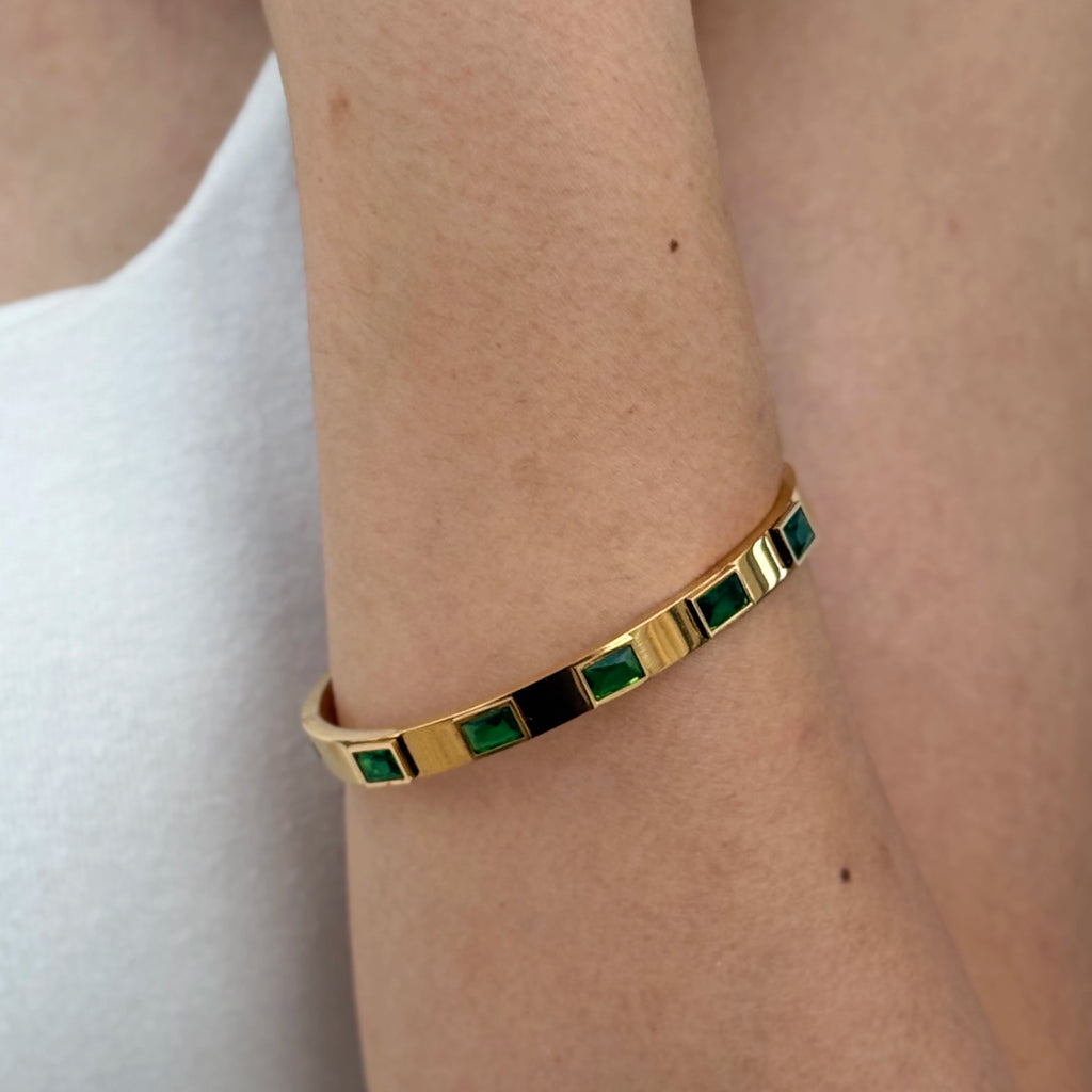 Emerald Glow Bangle