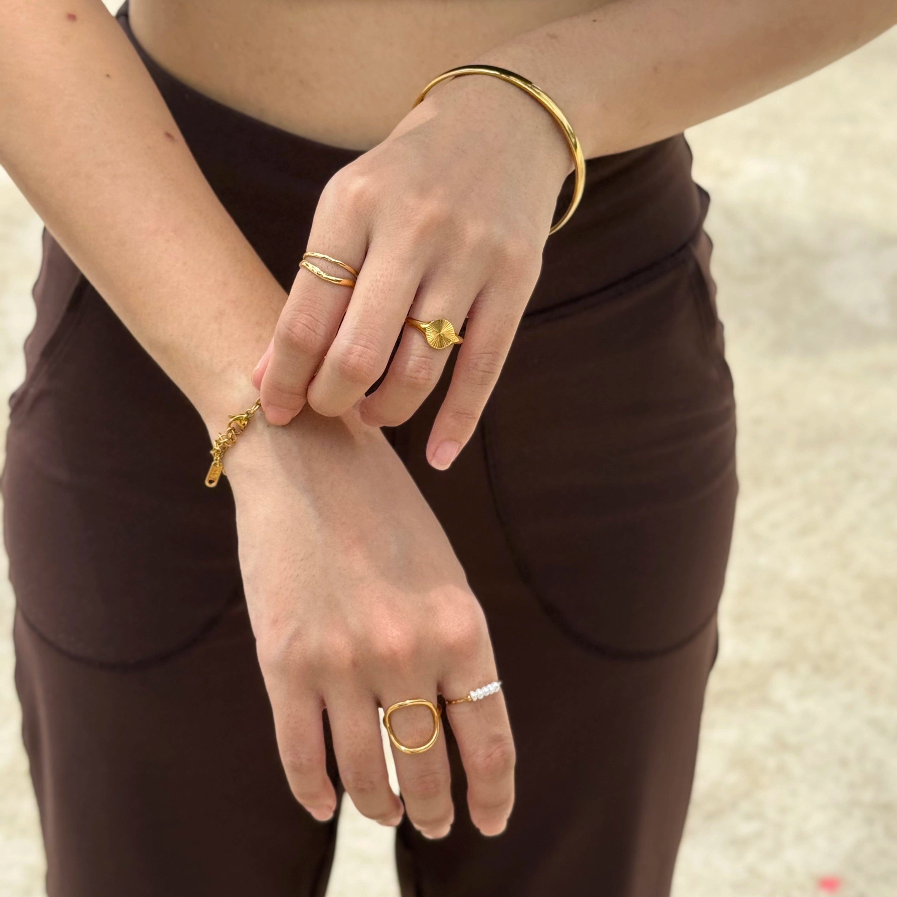 Entwine Ring