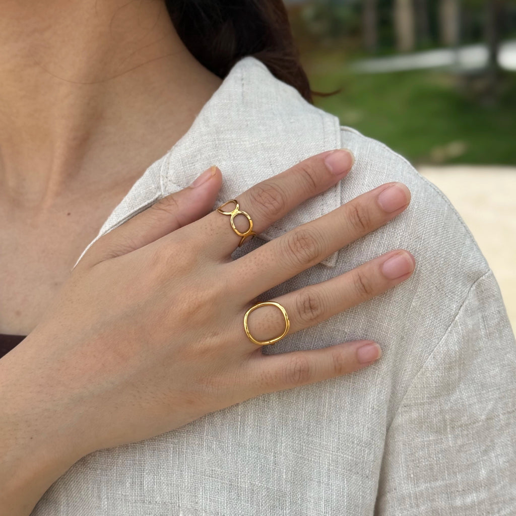 Oval Ring