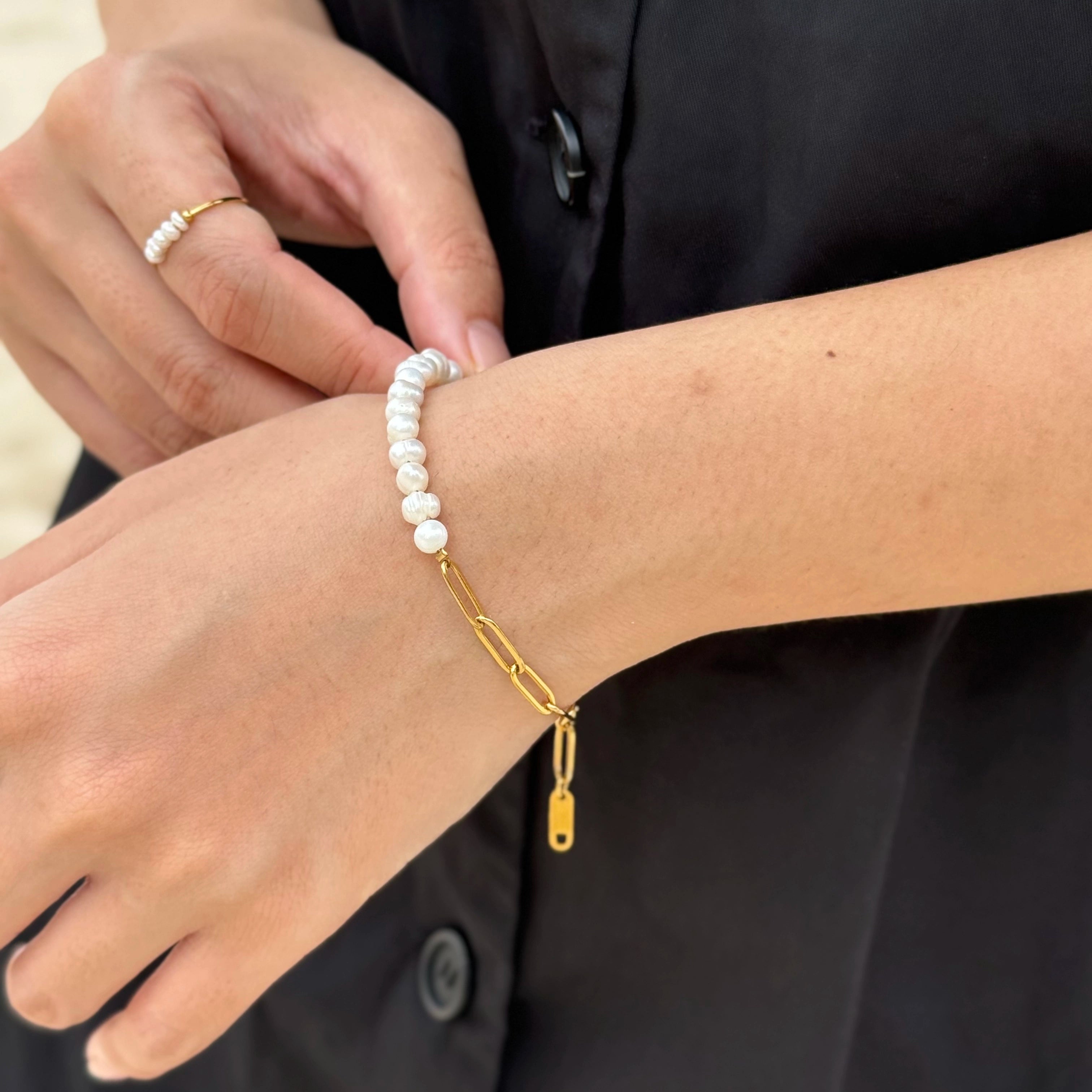 Lumi Pearl Bracelet