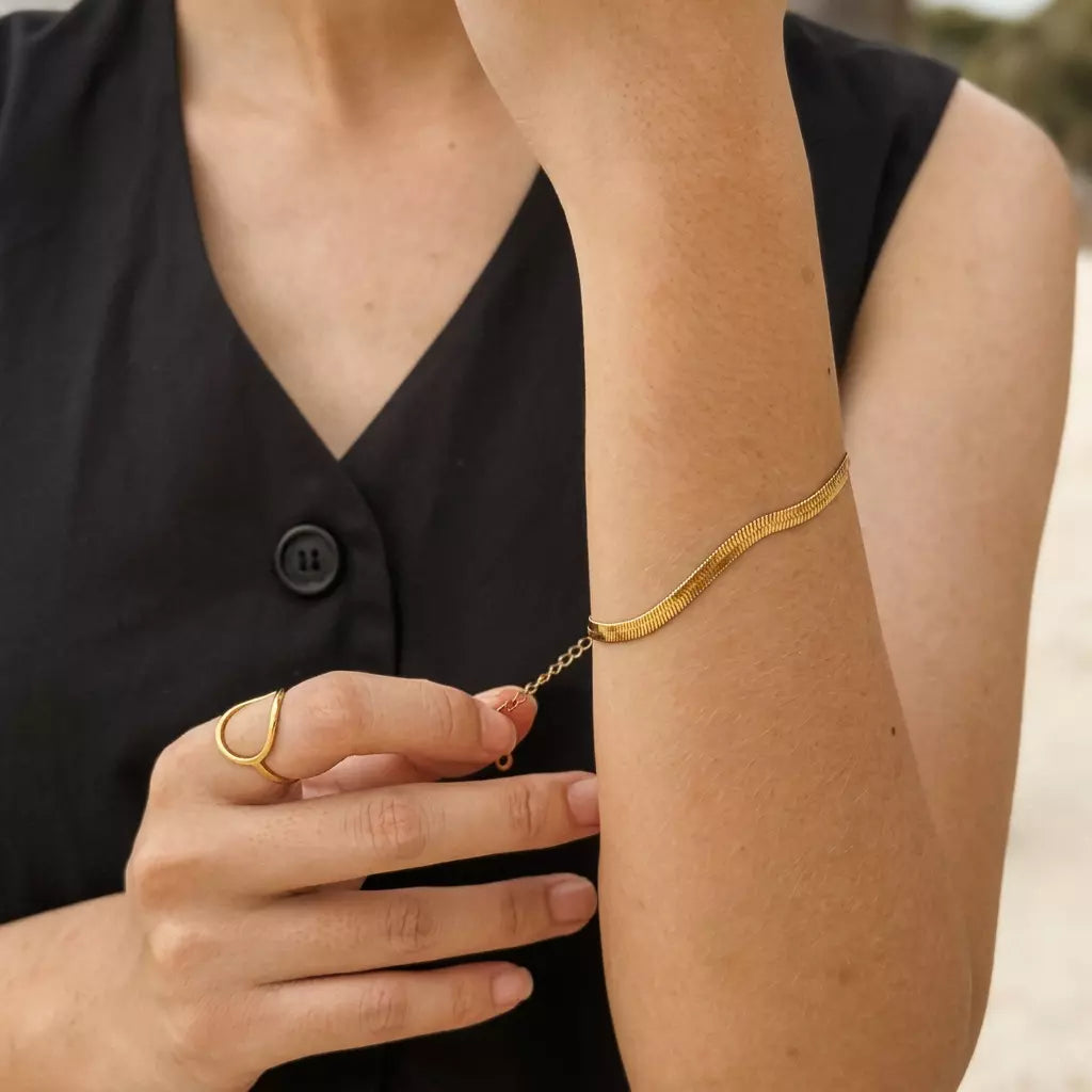 Essential 5-Piece Stack Bracelet Set