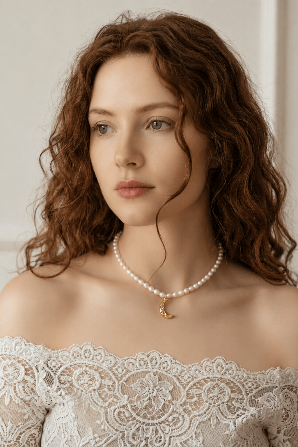Selene Necklace