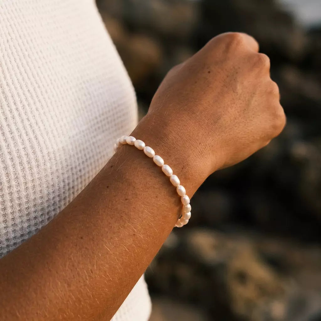 O-Toggle Pearl Bracelet