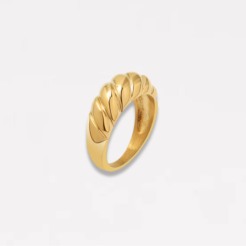 Croissant Ring