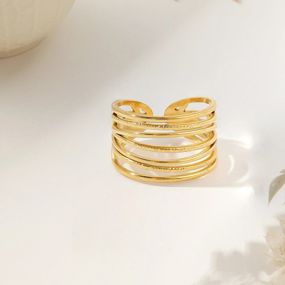 Layra Wrap Ring
