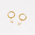 Luna Pearl Earrings