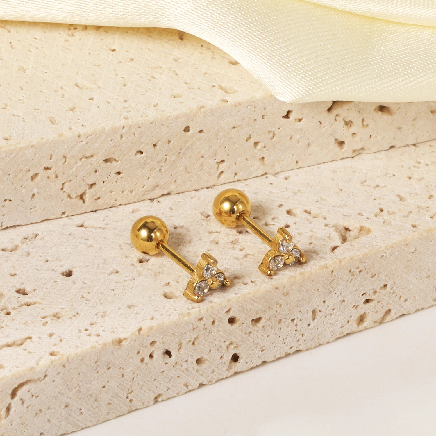 Lira Clover Stud Earrings