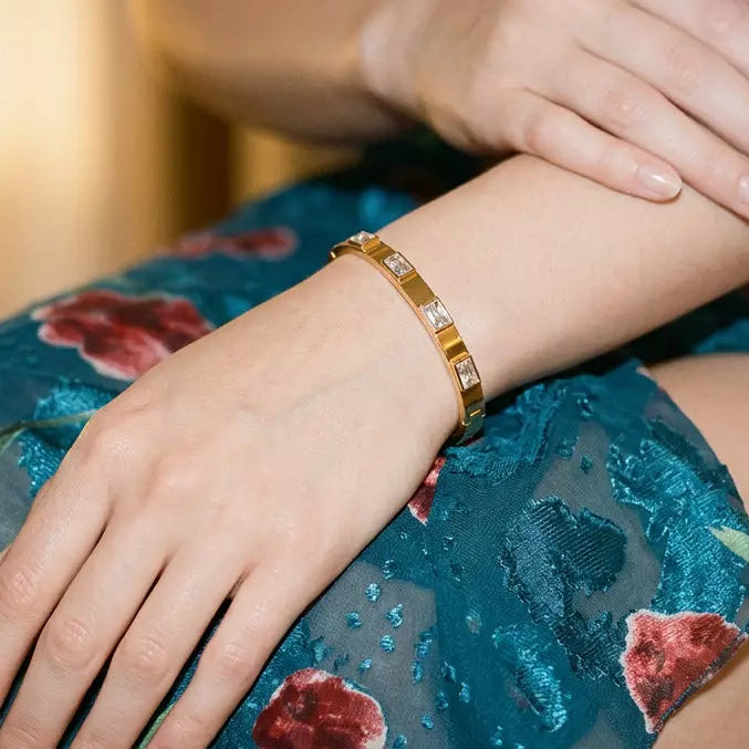 Baguette Glow Bangle