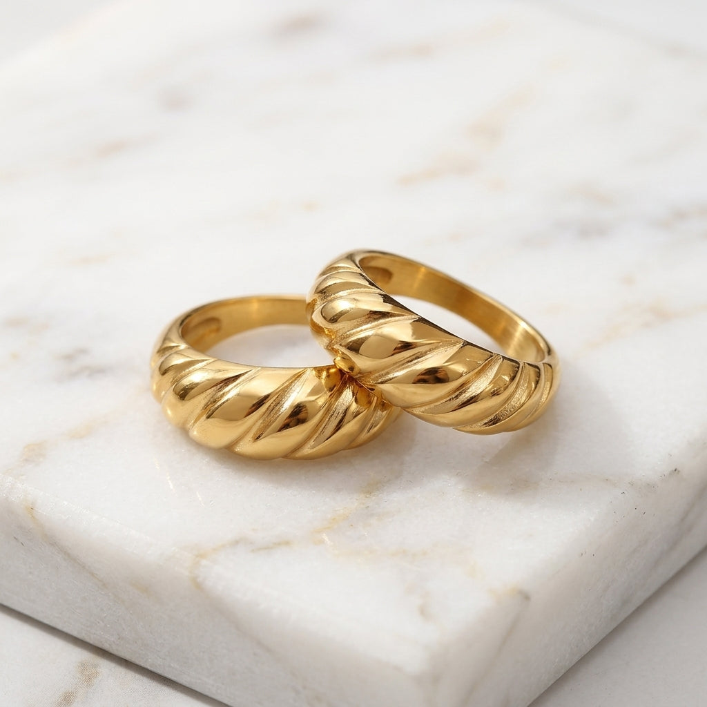 Croissant Ring