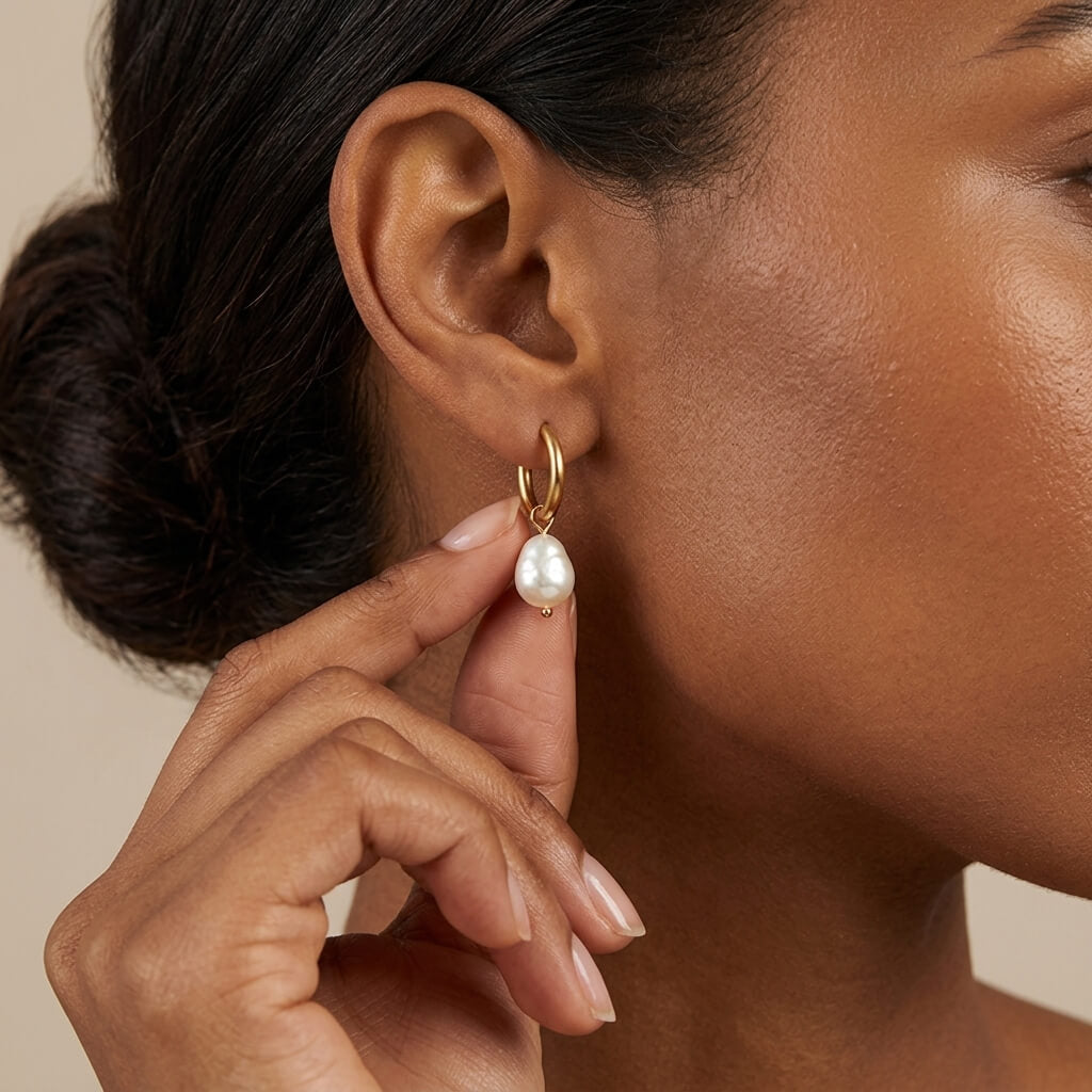 Luna Pearl Earrings