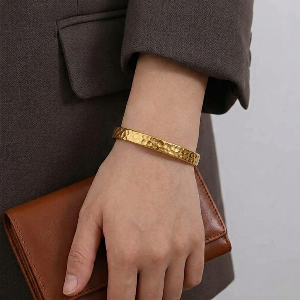 Thalassa Cuff